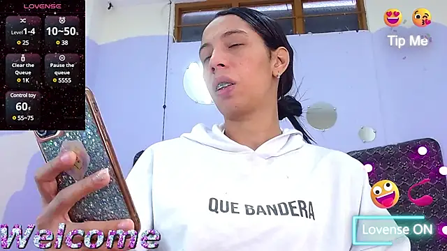 Lina10 online show from 01/23/25, 07:40