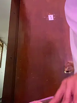 Lina10 online show from 03/07/26, 08:50