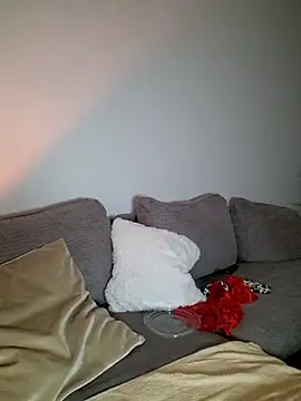 EileX official online show from 04/19/26, 06:10