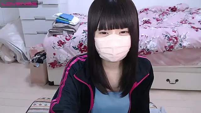 Snapshot of AMI___oO chatting on 02/11/25, 09:09 AMI oO online show from 02/11/25, 09:09