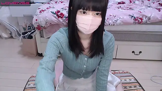 Snapshot of AMI___oO chatting on 03/05/25, 10:22 AMI oO online show from 03/05/25, 10:22