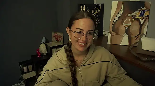 luxie milady online show from 02/04/25, 04:18