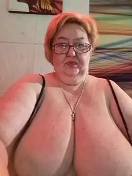 Awn290668 online show from 01/16/25, 01:47