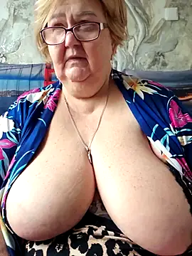 Awn290668 online show from 11/16/25, 11:16