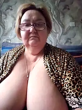 Awn290668 online show from 11/28/25, 07:55