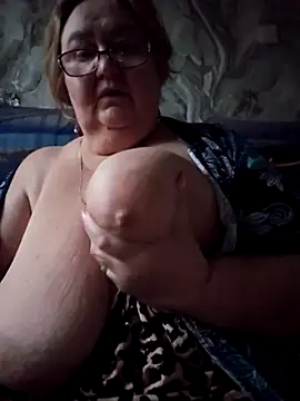 Awn290668 online show from 12/01/25, 06:40