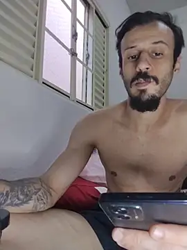 LopeseLua online show from 11/21/25, 08:40