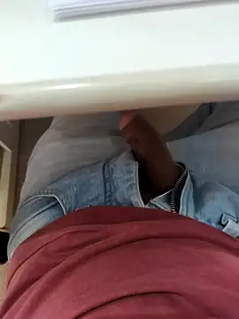 OLAJONES online show from 04/25/26, 04:04