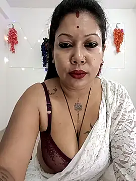 YOUR LOVELY-40 online show from 10/24/25, 11:39