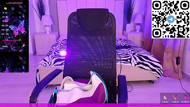 EVAshinyGIRL online show from 02/09/25, 05:01