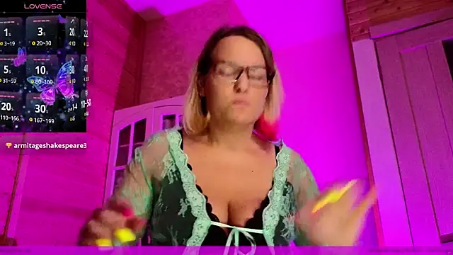 EVAshinyGIRL online show from 02/23/25, 10:31