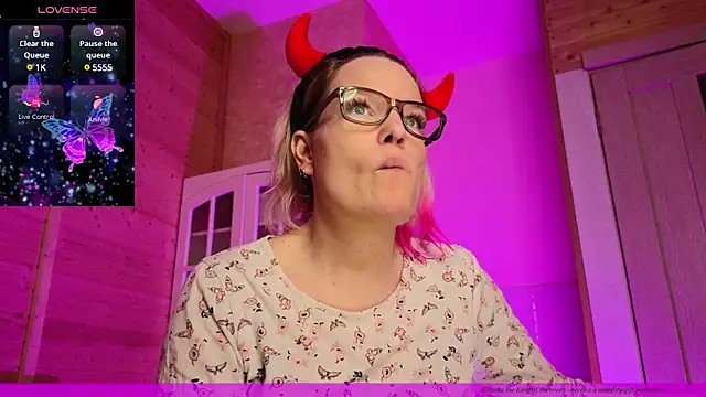 EVAshinyGIRL online show from 03/09/25, 07:48