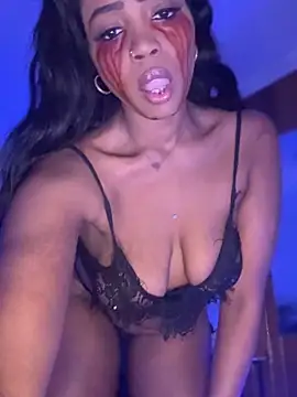 Snapshot of Blazerina chatting on 10/28/25, 06:39 Blazerina online show from 10/28/25, 06:39