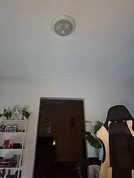 Snapshot of Blazerina chatting on 11/23/25, 05:18 Blazerina online show from 11/23/25, 05:18