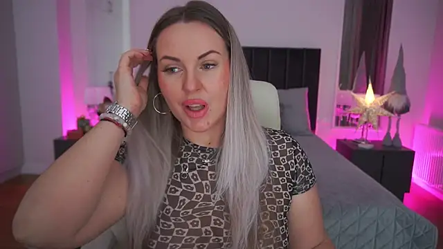 KiraCandyS online show from 01/14/26, 09:20