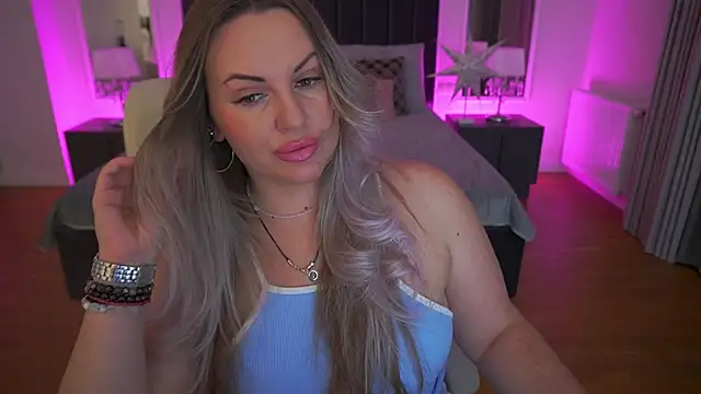 KiraCandyS online show from 03/20/26, 09:19