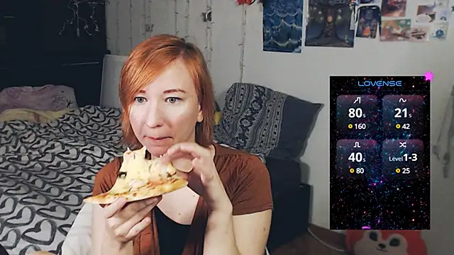 Snapshot of licentia__poetica chatting on 02/10/25, 12:08 licentia poetica online show from 02/10/25, 12:08