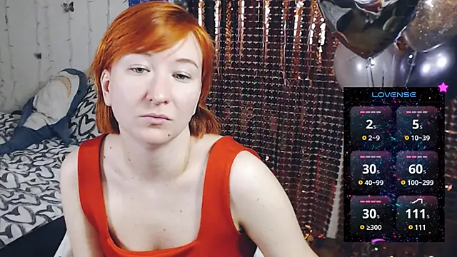 Snapshot of licentia__poetica chatting on 02/15/25, 04:58 licentia poetica online show from 02/15/25, 04:58