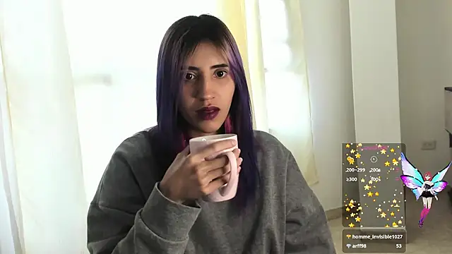 Snapshot of linnie_ chatting on 12/12/24, 11:29 linnie  online show from 12/12/24, 11:29