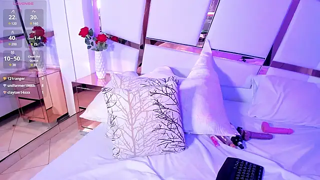 Snapshot of sofia_samuels chatting on 02/03/25, 10:36 sofia samuels online show from 02/03/25, 10:36