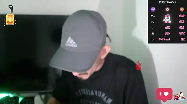 Snapshot of trebollhht chatting on 01/01/25, 04:07 trebollhht online show from 01/01/25, 04:07