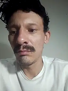 Snapshot of trebollhht chatting on 09/11/25, 09:04 trebollhht online show from 09/11/25, 09:04