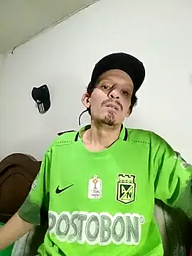 Snapshot of trebollhht chatting on 09/24/25, 02:04 trebollhht online show from 09/24/25, 02:04