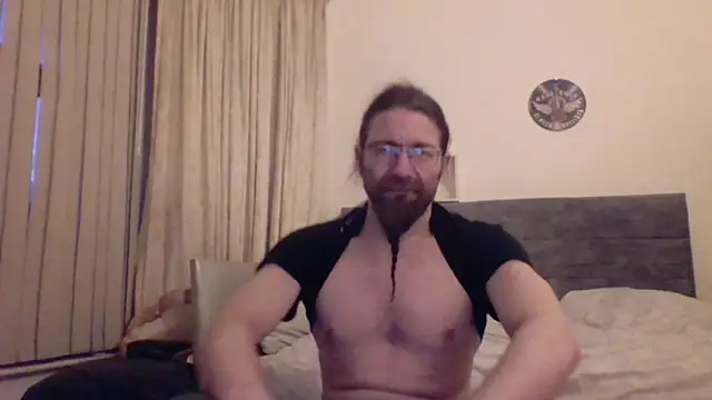 Dreamer8802 online show from 05/17/26, 08:49