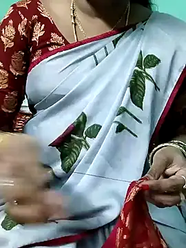 Snapshot of kasmika_kasmika chatting on 12/05/24, 01:17 kasmika kasmika online show from 12/05/24, 01:17