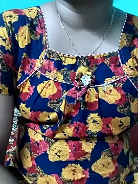 Snapshot of kasmika_kasmika chatting on 12/21/24, 06:19 kasmika kasmika online show from 12/21/24, 06:19