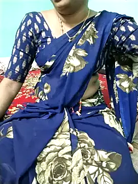 Snapshot of kasmika_kasmika chatting on 12/21/24, 01:42 kasmika kasmika online show from 12/21/24, 01:42