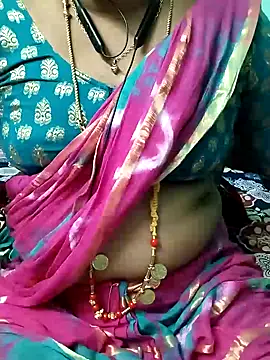 Snapshot of kasmika_kasmika chatting on 01/03/25, 05:53 kasmika kasmika online show from 01/03/25, 05:53