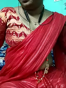 Snapshot of kasmika_kasmika chatting on 01/06/25, 04:13 kasmika kasmika online show from 01/06/25, 04:13