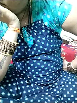 Snapshot of kasmika_kasmika chatting on 01/27/25, 08:17 kasmika kasmika online show from 01/27/25, 08:17