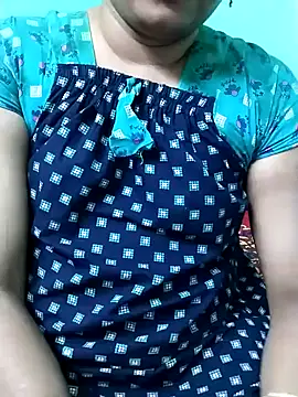 Snapshot of kasmika_kasmika chatting on 01/29/25, 08:08 kasmika kasmika online show from 01/29/25, 08:08