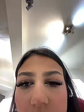 Snapshot of VanessaEllis chatting on 12/25/24, 05:26 VanessaEllis online show from 12/25/24, 05:26