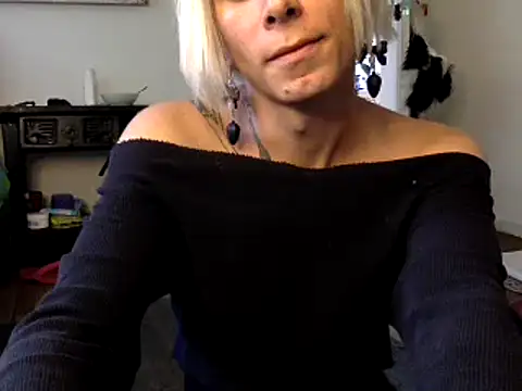 Snapshot of Thematrioshkaoficial24 chatting on 02/08/25, 07:49 Thematrioshkaoficial24 online show from 02/08/25, 07:49