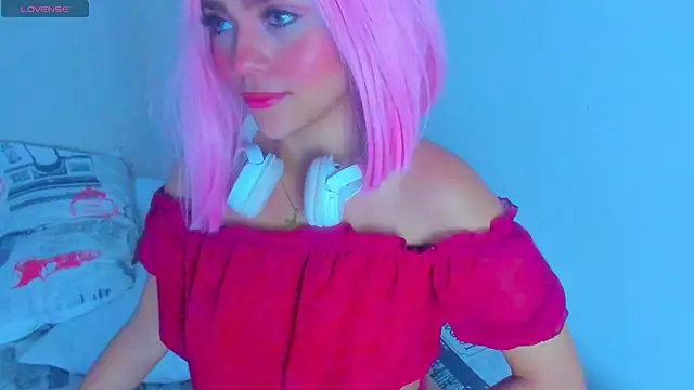 Snapshot of Sweet_MaryJane2 chatting on 12/04/24, 01:25 Sweet MaryJane2 online show from 12/04/24, 01:25