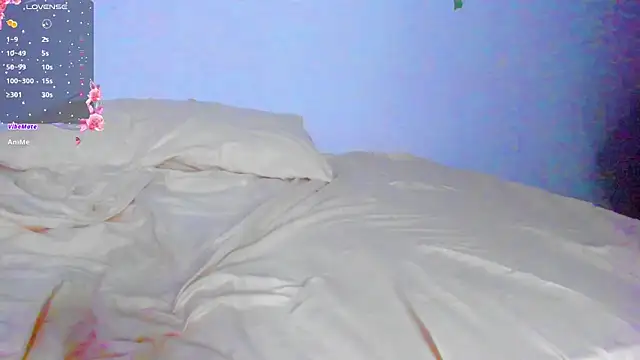 Snapshot of Sweet_MaryJane2 chatting on 02/14/25, 09:24 Sweet MaryJane2 online show from 02/14/25, 09:24