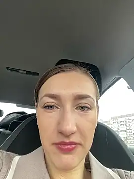 KateRedgar online show from 03/01/25, 08:56