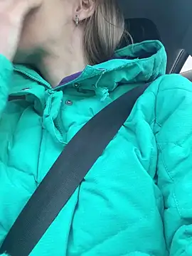 KateRedgar online show from 03/07/25, 01:40