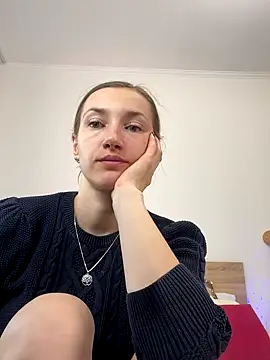 KateRedgar online show from 09/30/25, 01:05