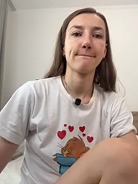 KateRedgar online show from 05/03/26, 12:22