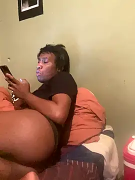 Moorella1 online show from 11/11/25, 03:56