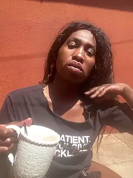 Moorella1 online show from 12/05/25, 08:01