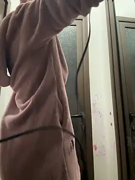 tanyagrey online show from 10/03/25, 06:21