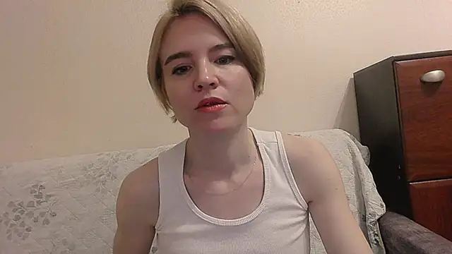 Snapshot of Eva_vagner chatting on 03/04/25, 01:23 Eva vagner online show from 03/04/25, 01:23