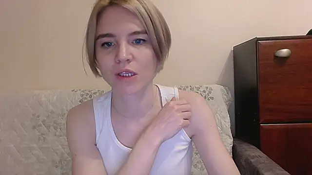 Snapshot of Eva_vagner chatting on 03/08/25, 02:30 Eva vagner online show from 03/08/25, 02:30