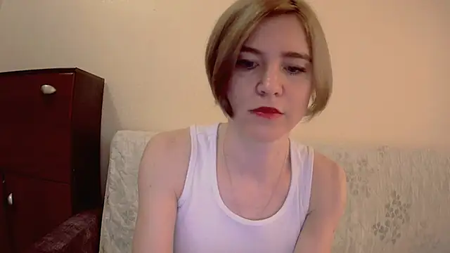 Snapshot of Eva_vagner chatting on 03/23/25, 02:04 Eva vagner online show from 03/23/25, 02:04