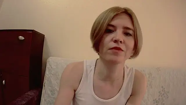 Snapshot of Eva_vagner chatting on 03/23/25, 05:10 Eva vagner online show from 03/23/25, 05:10